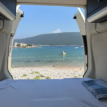 Montenomad Campervan Подгорица
